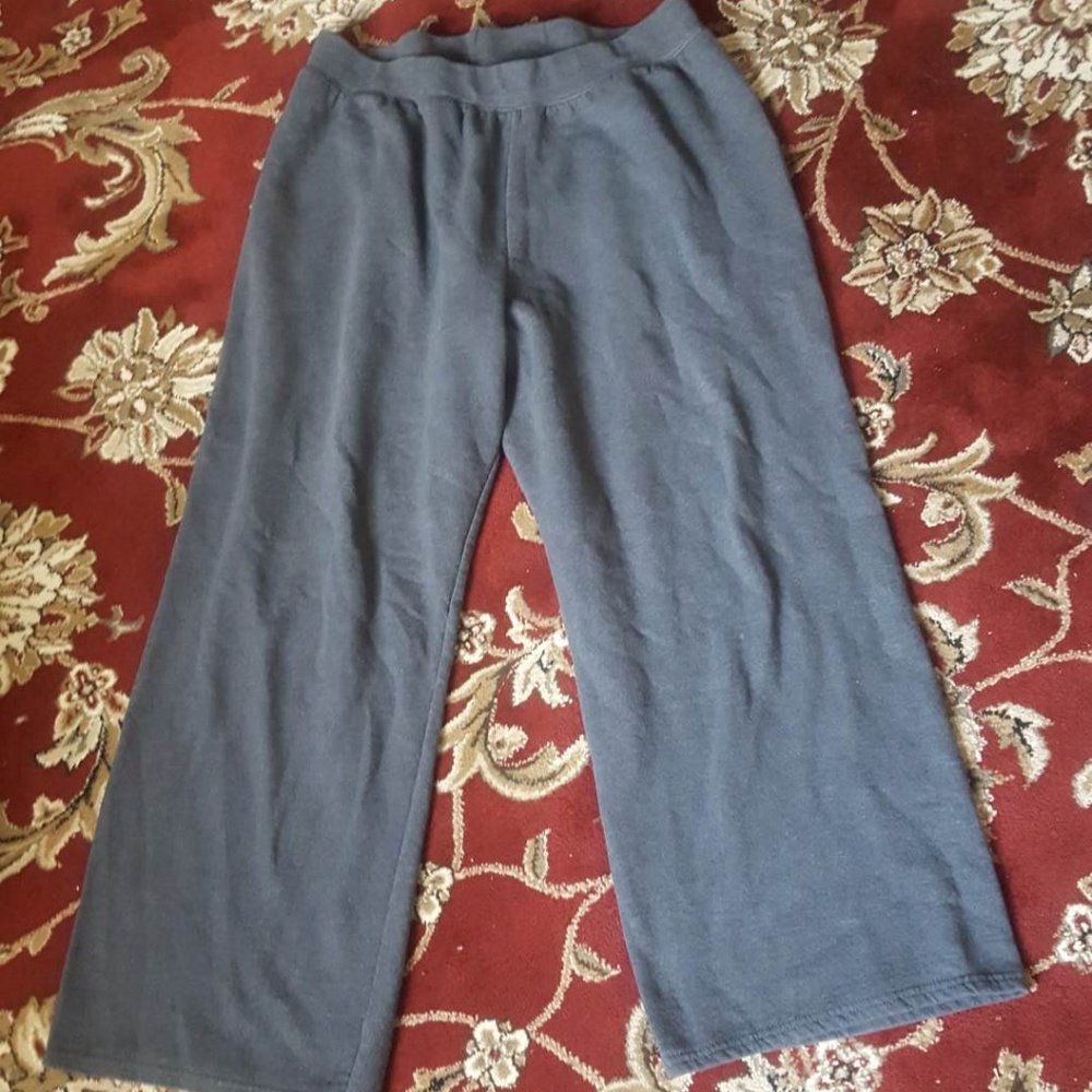 HANES WOMENS SWEAT  PANTS    SIZE  XL